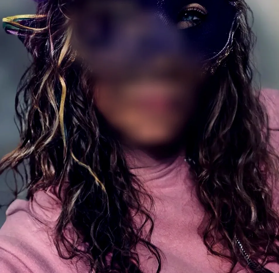 Louise, 31