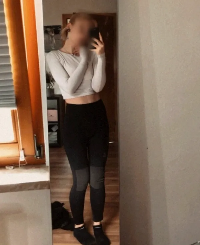 Milica, 23